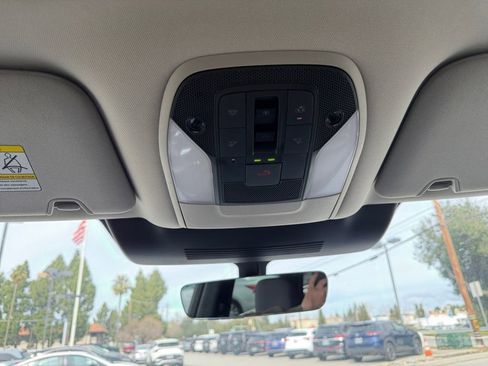 Used 2025 INFINITI QX60 Luxe image 25