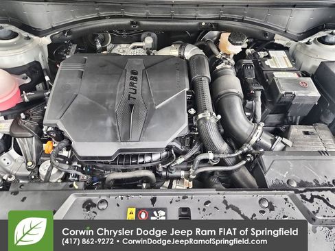 Used 2025 Hyundai Santa Fe Limited AWD/4WD image 35