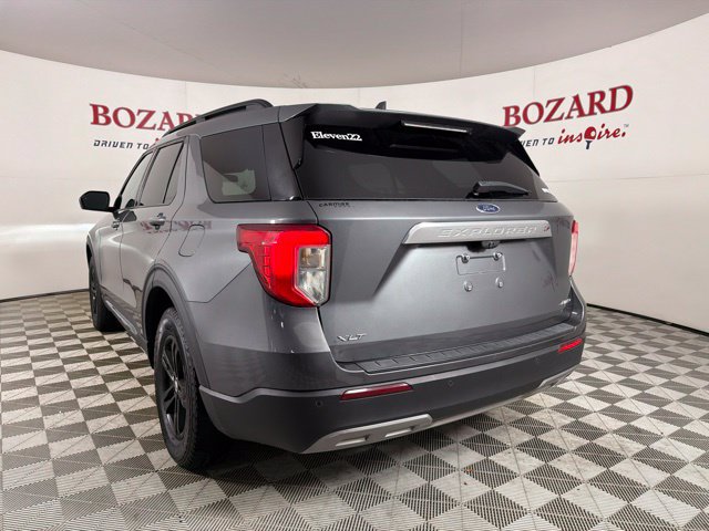 Used 2022 Ford Explorer XLT AWD/4WD image 9