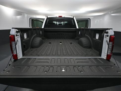 Used 2019 Ford F350 King Ranch w/ Tow Technology Bundle AWD/4WD image 41