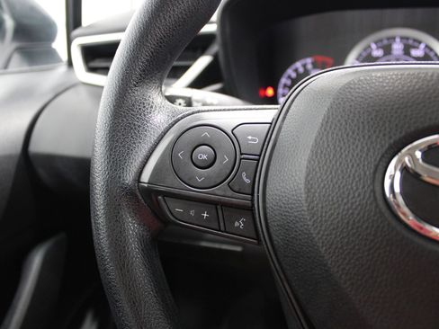 Used 2021 Toyota Corolla LE FWD image 36
