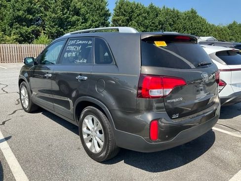 Used 2015 Kia Sorento EX FWD image 4