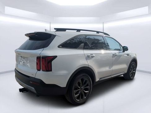 Used 2023 Kia Sorento SX Prestige AWD/4WD image 3