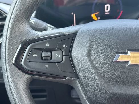 Used 2026 Chevrolet TrailBlazer LT AWD/4WD image 32