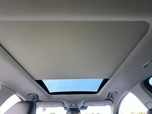 Certified 2025 Nissan Murano SL AWD/4WD image 31