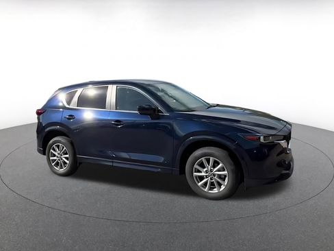 Used 2025 MAZDA CX-5 AWD 2.5 S w/ Select Package image 2