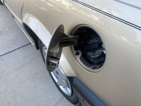 Used 1995 Saturn S-Series SL1 image 84