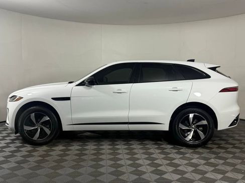 New 2025 Jaguar F-PACE R-Dynamic S image 3