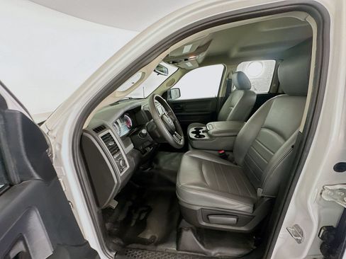 Used 2016 RAM 1500 Tradesman RWD image 18