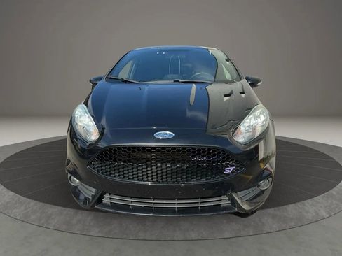 Used 2018 Ford Fiesta ST image 2