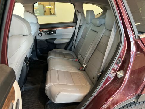 Used 2019 Honda CR-V Touring image 12