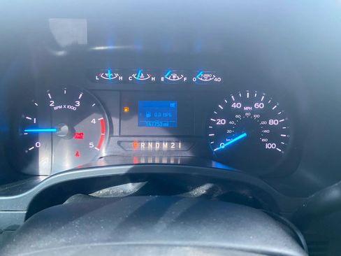 Used 2017 Ford F550 4x4 Regular Cab Super Duty image 12