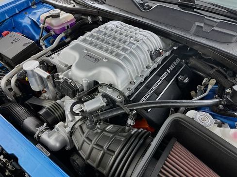 Used 2023 Dodge Challenger SRT Hellcat RWD image 39