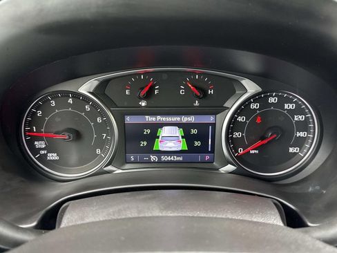 Used 2024 GMC Terrain SLT FWD image 11