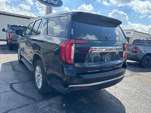 Used 2024 GMC Yukon SLT w/ SLT Luxury Package AWD/4WD image 4