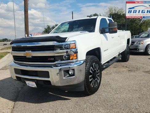 Used 2016 Chevrolet Silverado 2500 LT w/ LT Fleet Convenience Package AWD/4WD image 2