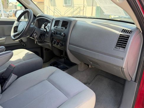 Used 2006 Dodge Dakota ST RWD image 23