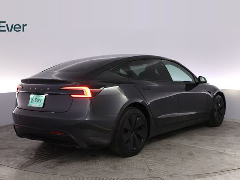 Used 2025 Tesla Model 3 Long Range RWD image 3