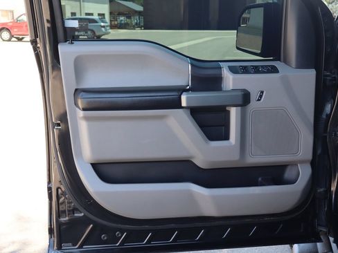 Used 2018 Ford F150 XLT AWD/4WD image 25