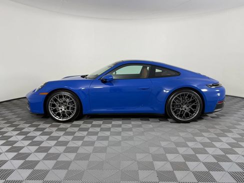 Certified 2025 Porsche 911 Carrera RWD image 2