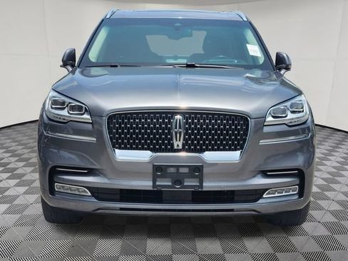 Used 2021 Lincoln Aviator Reserve w/ Equipment Group 210A AWD/4WD image 2