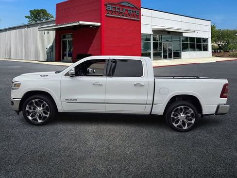 Used 2019 RAM 1500 Limited image 2