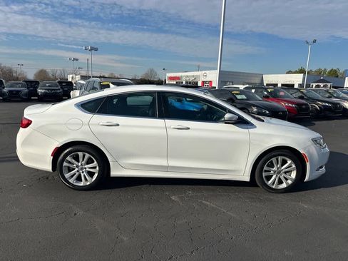 Used 2016 Chrysler 200 Limited w/ Anniversary Edition image 2