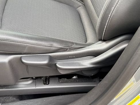 Used 2025 Buick Encore GX Preferred FWD image 18