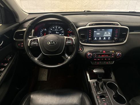 Used 2019 Kia Sorento EX AWD/4WD image 5