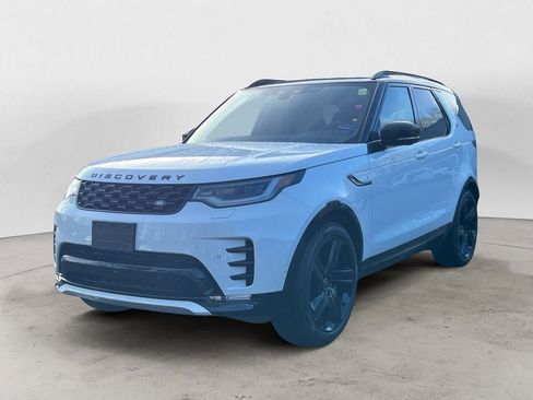 New 2025 Land Rover Discovery Dynamic SE image 1