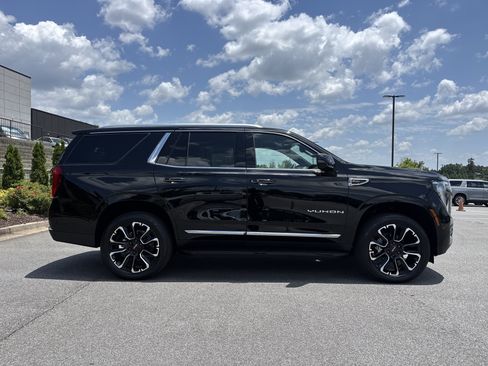 New 2026 GMC Yukon Elevation AWD/4WD image 11