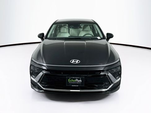 Used 2025 Hyundai Sonata SEL FWD image 2