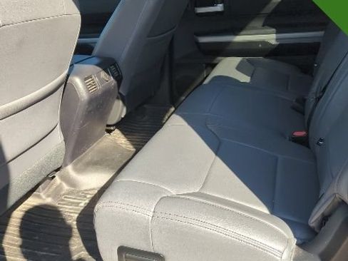 Used 2020 Toyota Tundra SR5 w/ SR5 Upgrade Package AWD/4WD image 17
