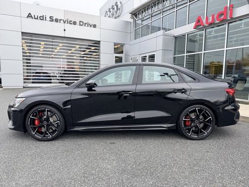Used 2024 Audi RS 3 image 3