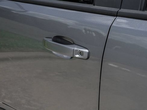 Used 2020 Chevrolet Colorado LT w/ Colorado RST Special Edition RWD image 41