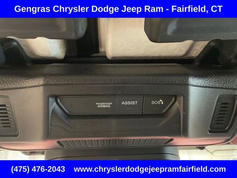 Used 2024 Jeep Wrangler Unlimited w/ Convenience Group AWD/4WD image 52