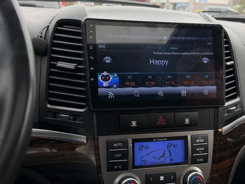 Used 2011 Hyundai Santa Fe Limited image 29