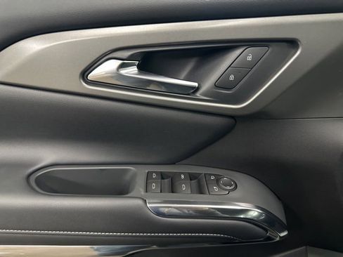 New 2026 Chevrolet Traverse LT image 9