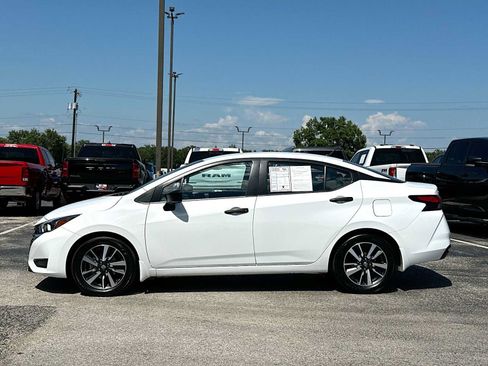 Used 2024 Nissan Versa S w/ S Plus Package FWD image 12