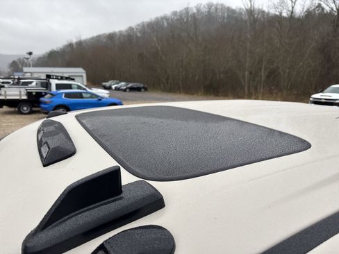 New 2026 Chevrolet Silverado 2500 ZR2 image 24