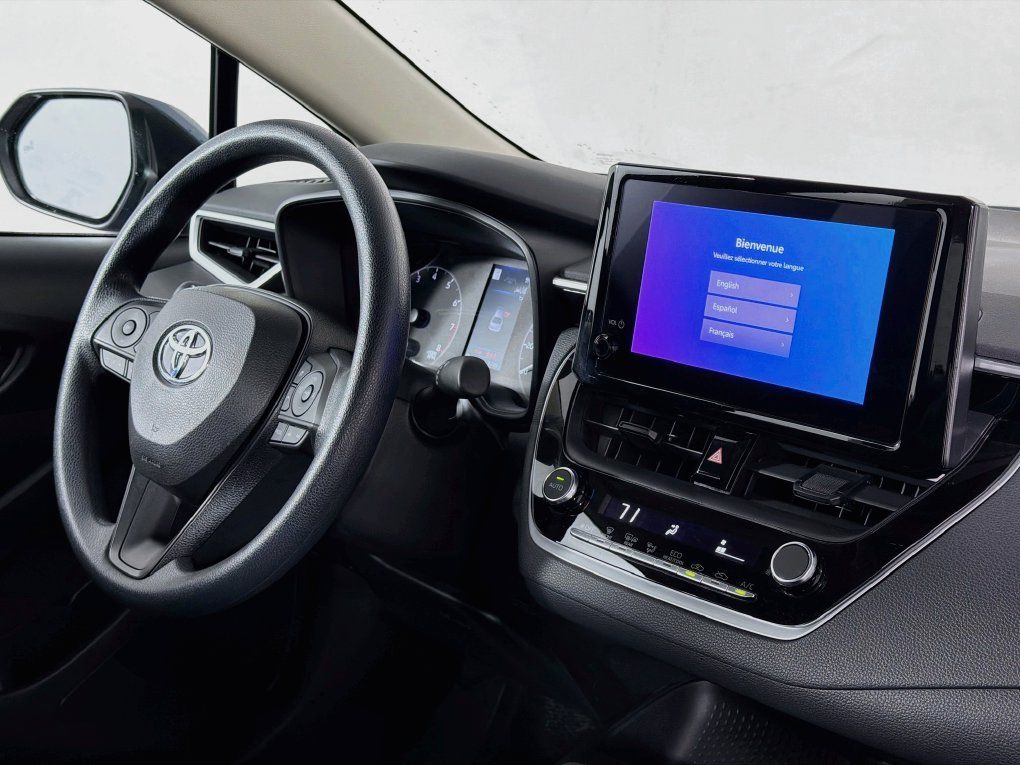 Used 2024 Toyota Corolla LE w/ LE Convenience Package FWD image 36