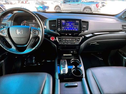 Used 2021 Honda Ridgeline Black Edition image 16