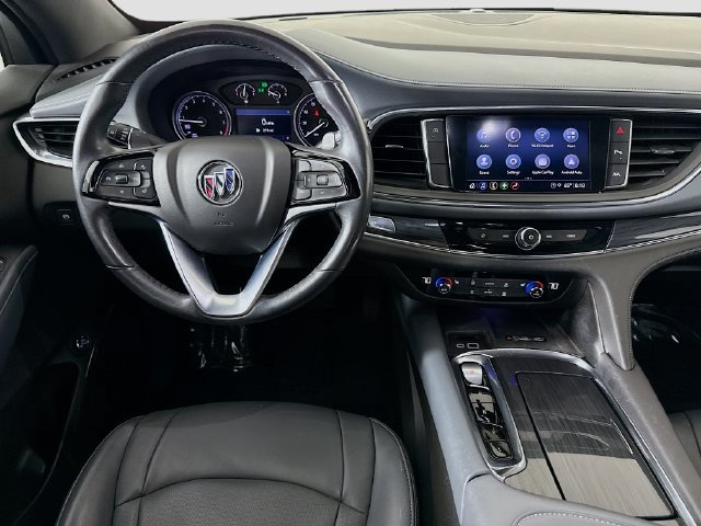 Used 2023 Buick Enclave Essence FWD image 21