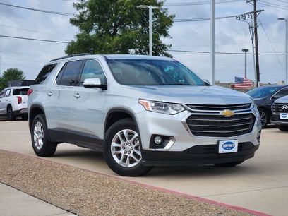 Used 2020 Chevrolet Traverse LT