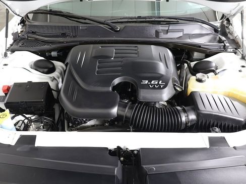 Used 2023 Dodge Challenger SXT image 17