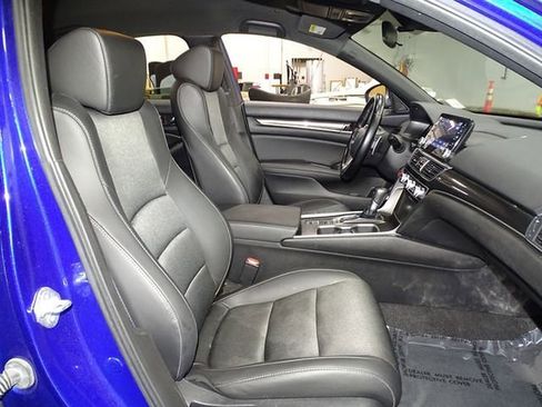 Used 2021 Honda Accord Sport image 14