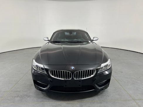 Used 2016 BMW Z4 sDrive35is RWD image 10