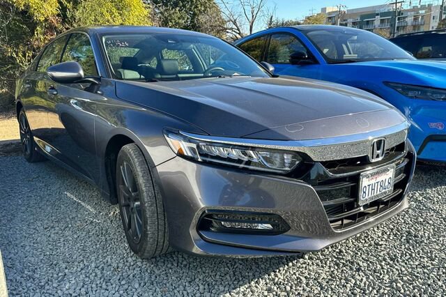 Used 2020 Honda Accord EX image 2