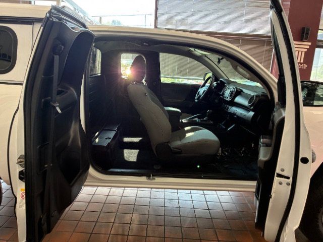 Used 2019 Toyota Tacoma SR RWD image 33