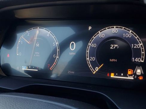 New 2025 Jeep Grand Cherokee Limited image 12